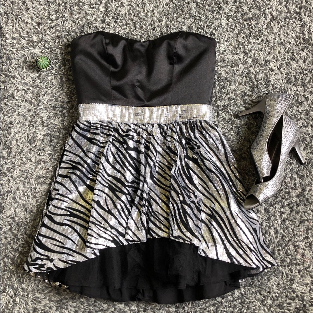 Trixxi party dress
